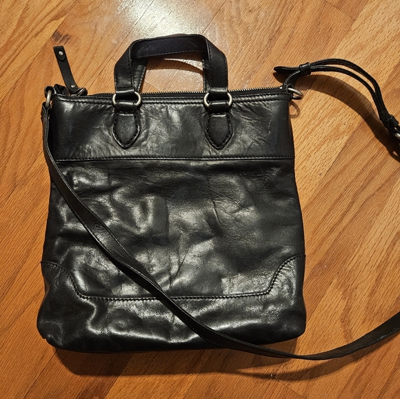 Frye Melissa small leather crossbody tote black - Picture 5 of 5